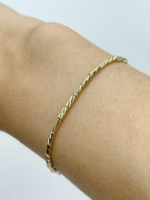 Load image into Gallery viewer, Gorgeous Shine Solid 14k Gold Necklace and Bracelet Jewelry Set
