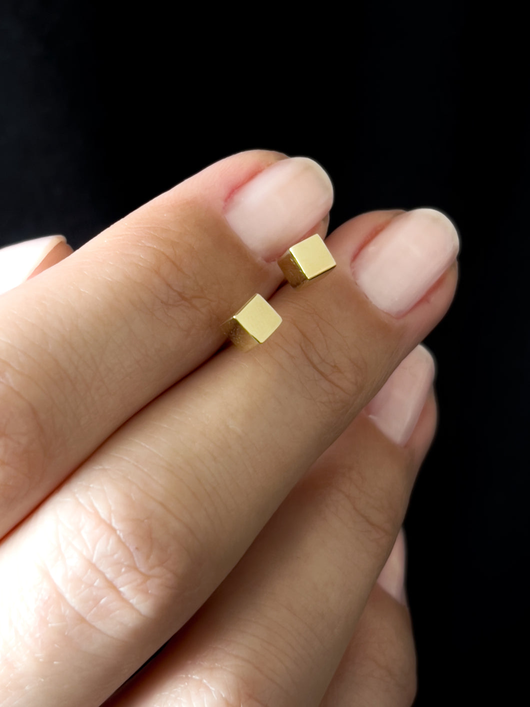 14k Solid Gold Cube Stud Earring